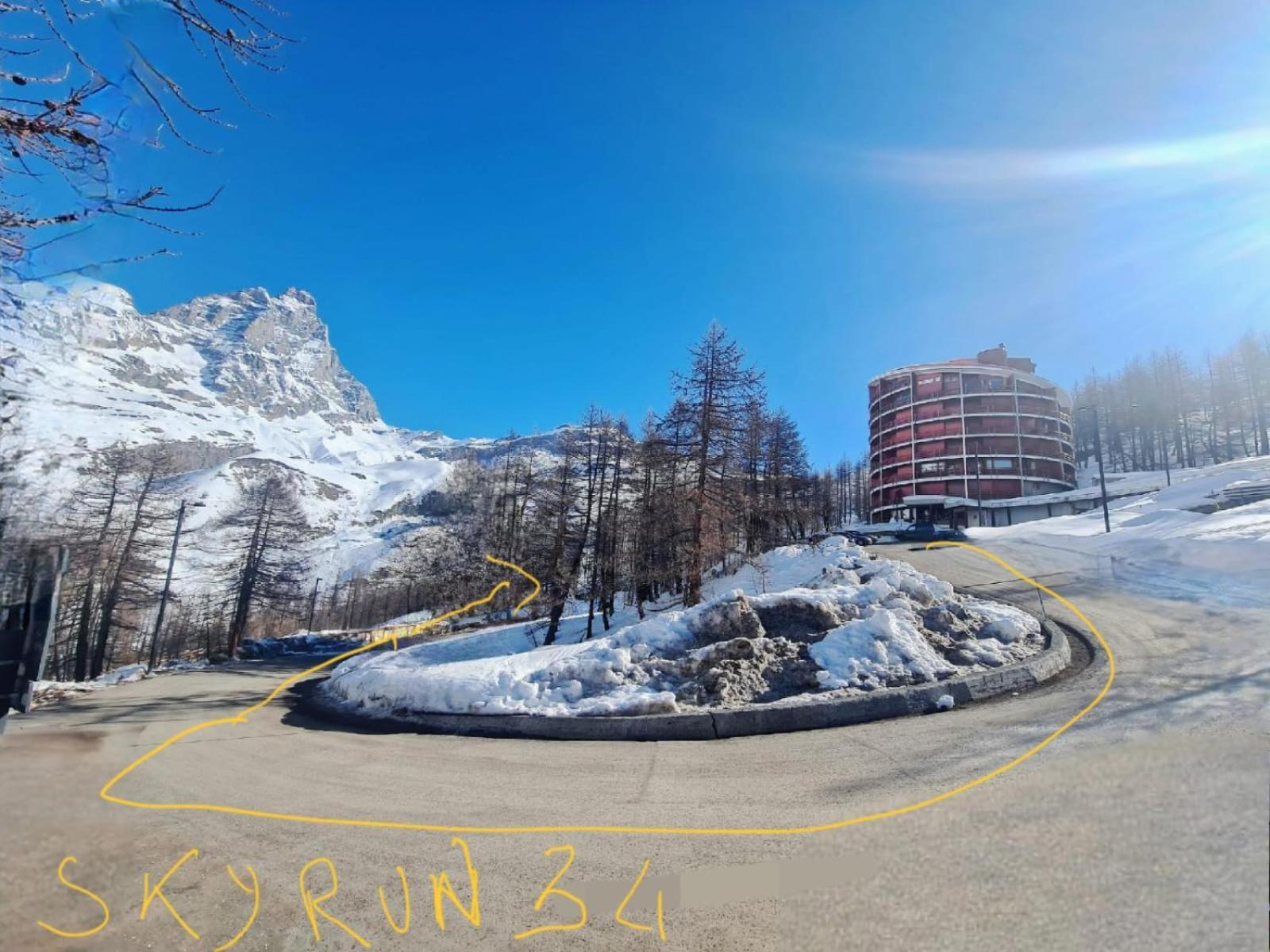 Profumo Di Legno A Cielo Alto La Coquille Apartment เบรยล์-แชร์วิเนีย ภายนอก รูปภาพ
