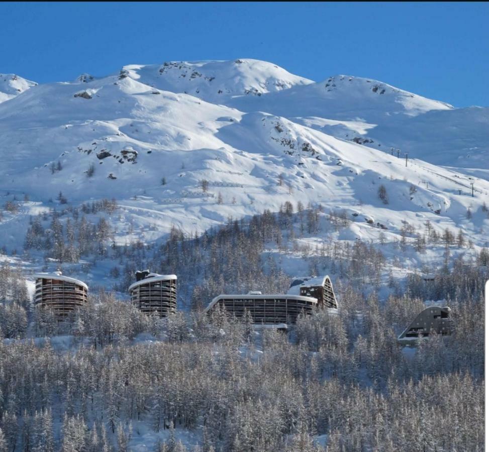 Profumo Di Legno A Cielo Alto La Coquille Apartment เบรยล์-แชร์วิเนีย ภายนอก รูปภาพ