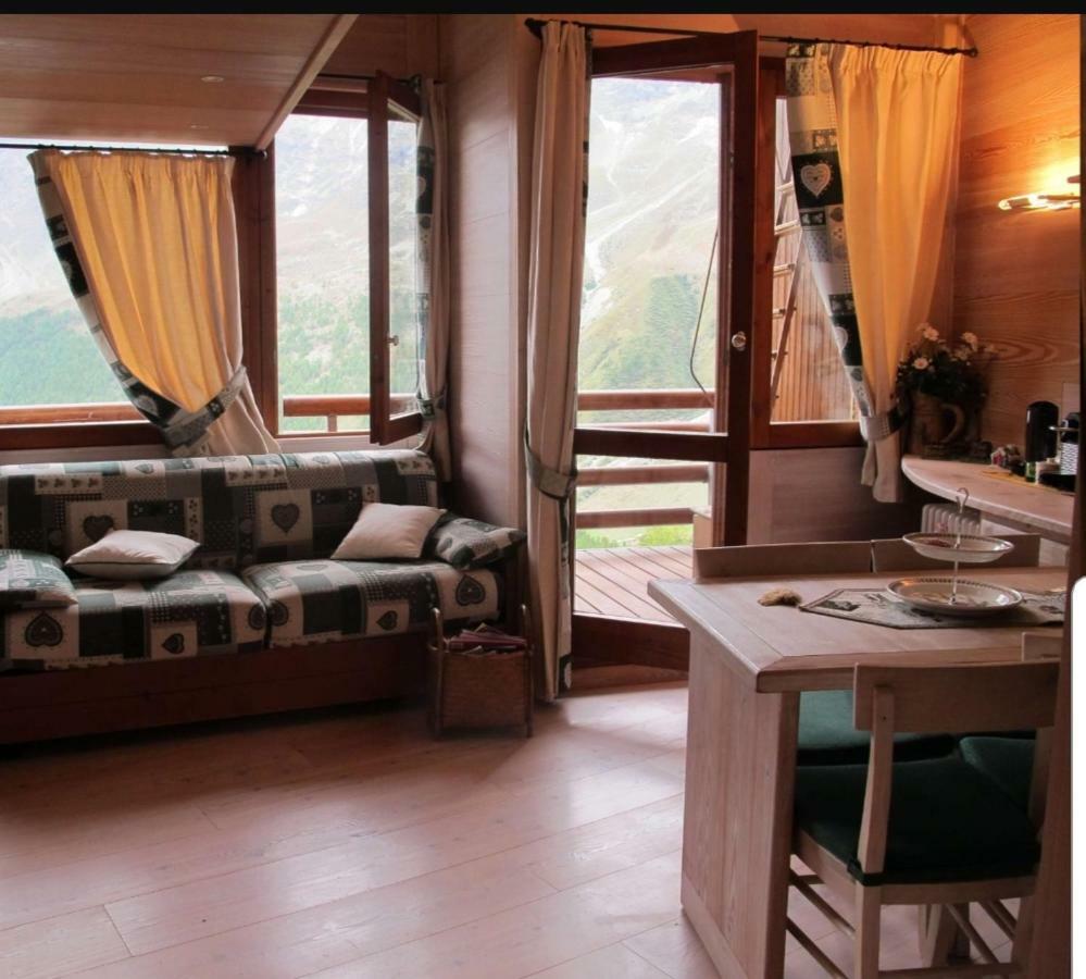 Profumo Di Legno A Cielo Alto La Coquille Apartment เบรยล์-แชร์วิเนีย ภายนอก รูปภาพ